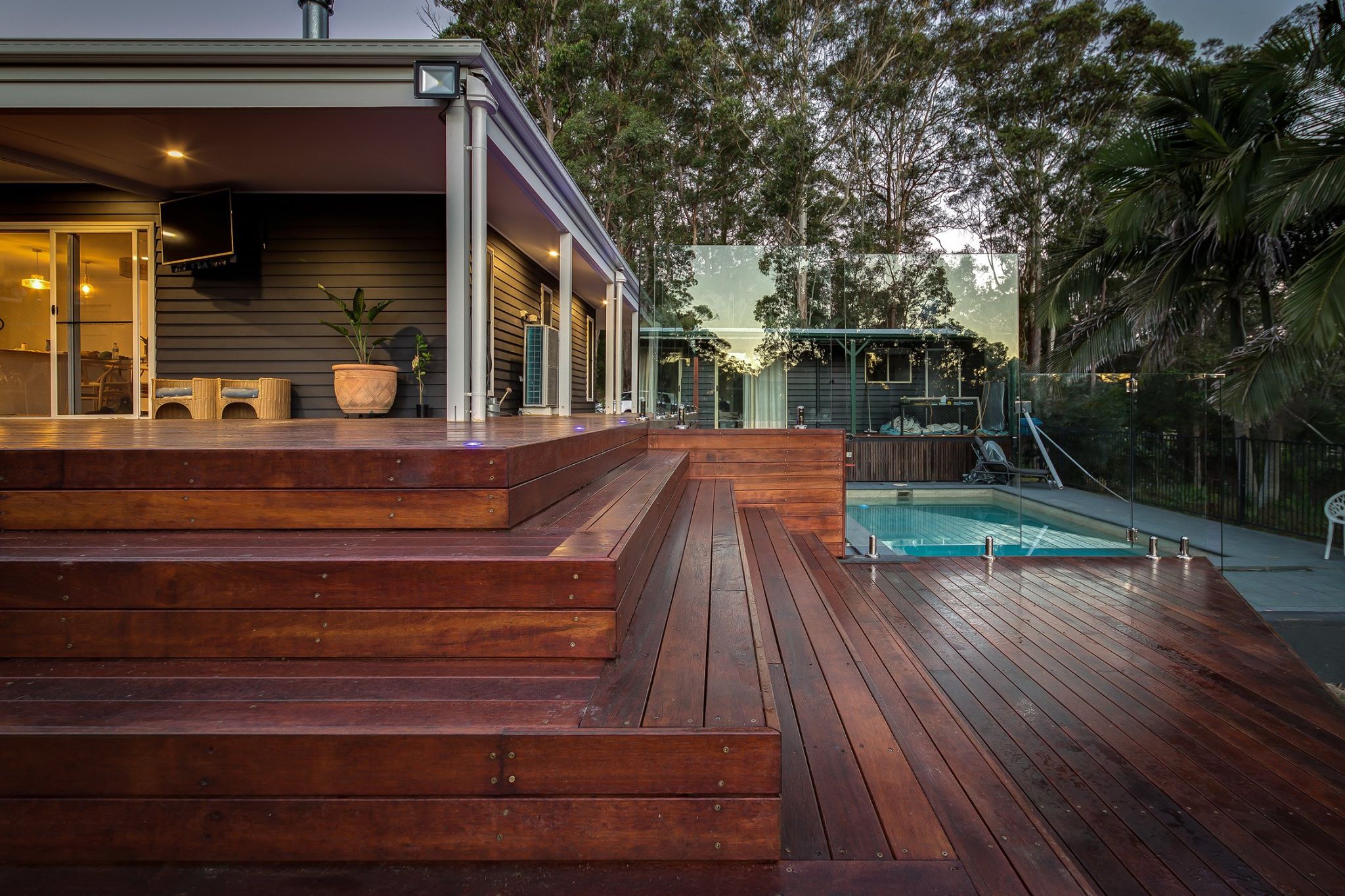 Glass Pool Fencing Sunshine Coast | Pool Fence Installation